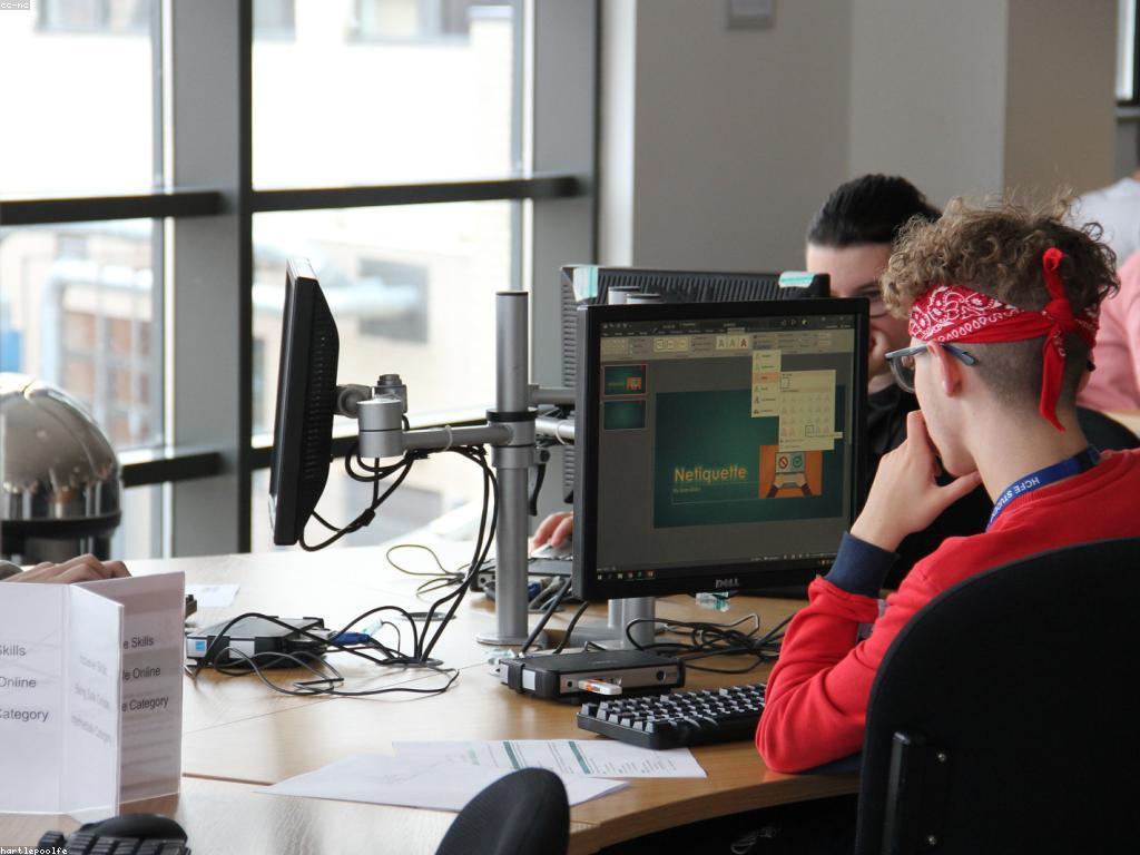 ការពិចារណាអំពីសុវត្ថិភាពក្នុងបច្ចេកវិទ្យា